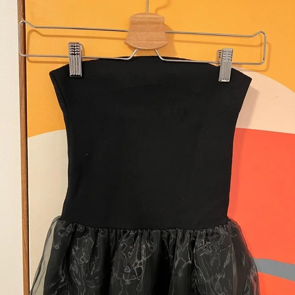 Knit Tube top cocktail Dress in black - Picture 4 of 9